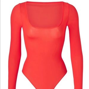 NWT SKIMS Jelly Sheer Long Sleeve Bodysuit in Poppy. Small.